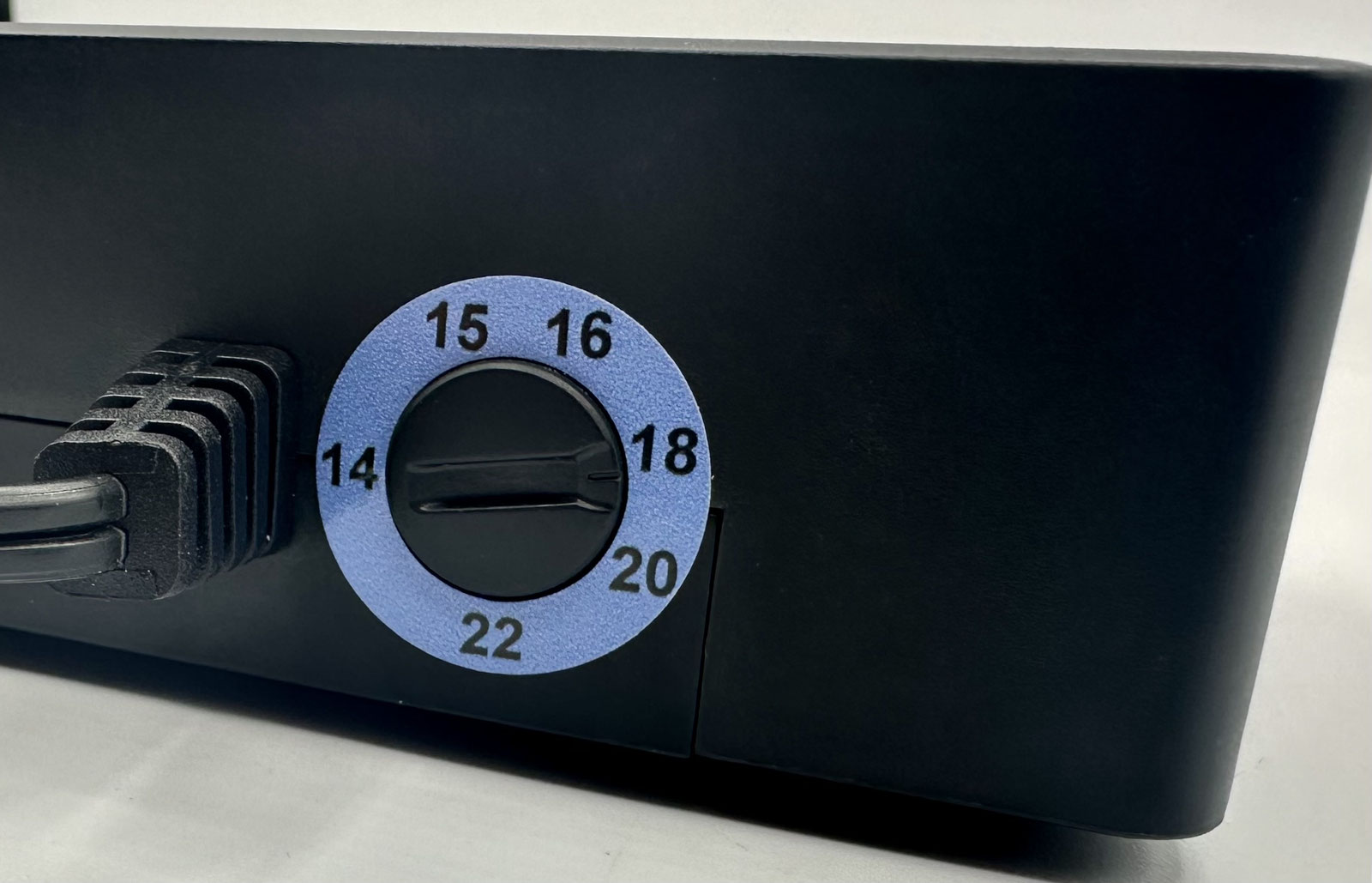 LoDi-Booster — Connecting a power supply