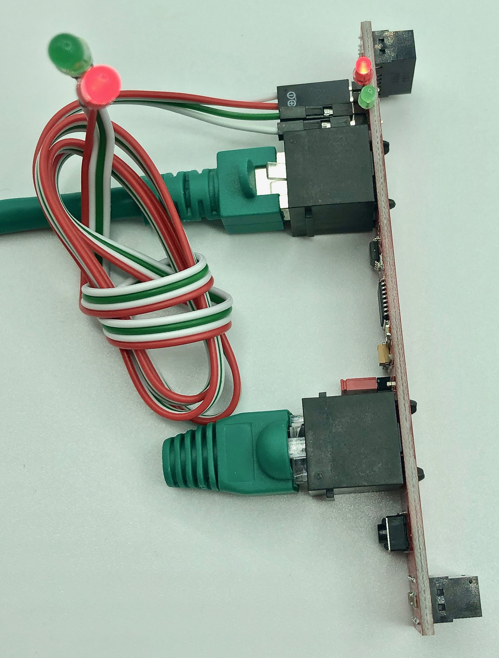 LoDi-TrainSpeed — Connecting external LEDs